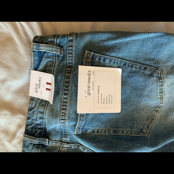 Boyfriend Ripped Straight Pants Jeans - Picture 5 of 11